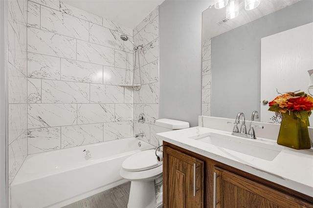 3547 Duncaster Drive, Missouri City, TX 77459
