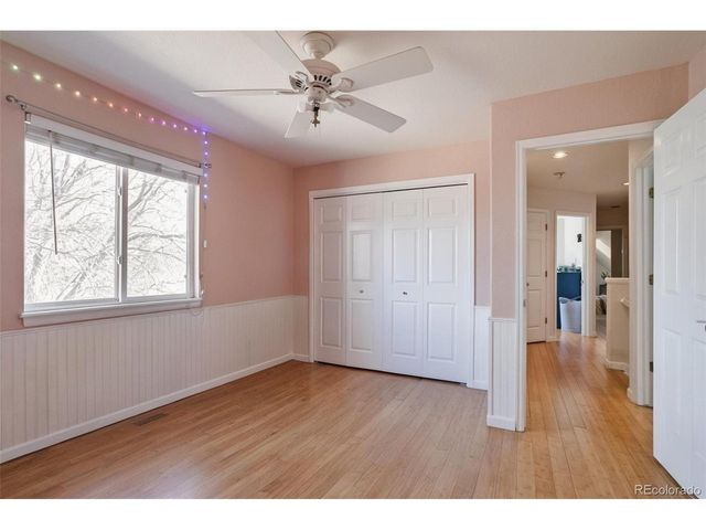 2250 Eagleview Cir, Longmont, CO 80504