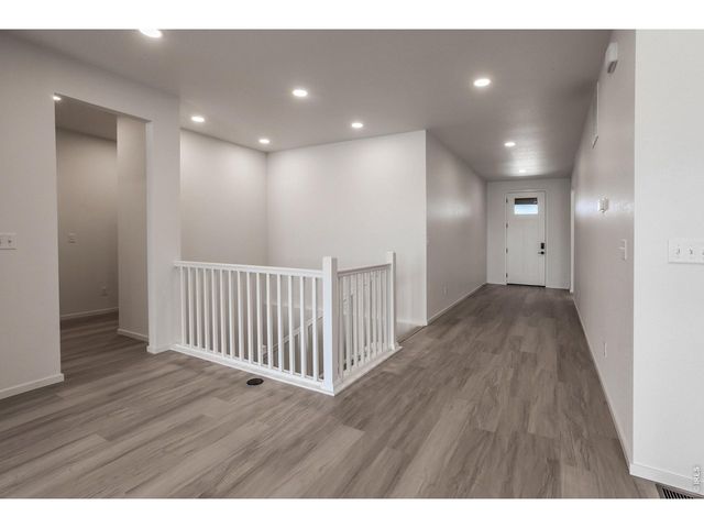 6087 Red Barn Rd, Timnath, CO 80547