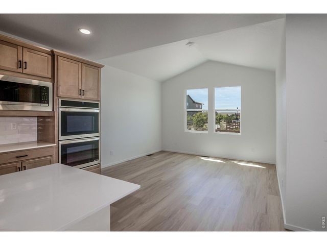 6087 Red Barn Rd, Timnath, CO 80547