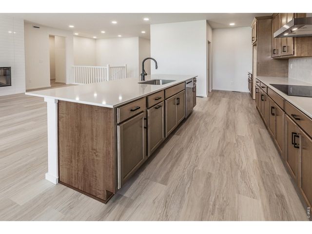 6087 Red Barn Rd, Timnath, CO 80547