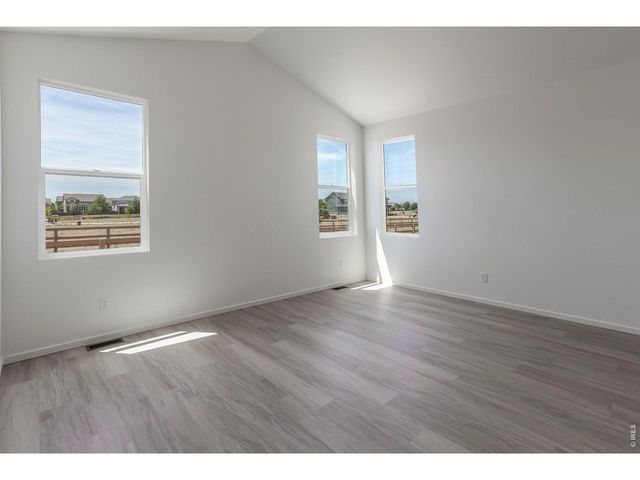 6087 Red Barn Rd, Timnath, CO 80547