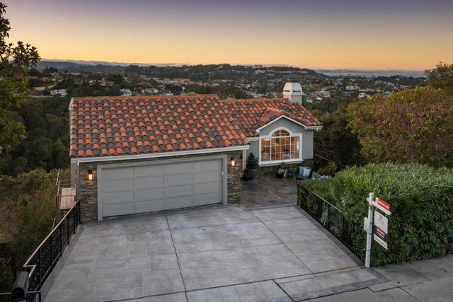 3860 W Naughton Avenue, Belmont, CA 94002