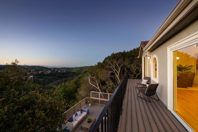 3860 W Naughton Avenue, Belmont, CA 94002