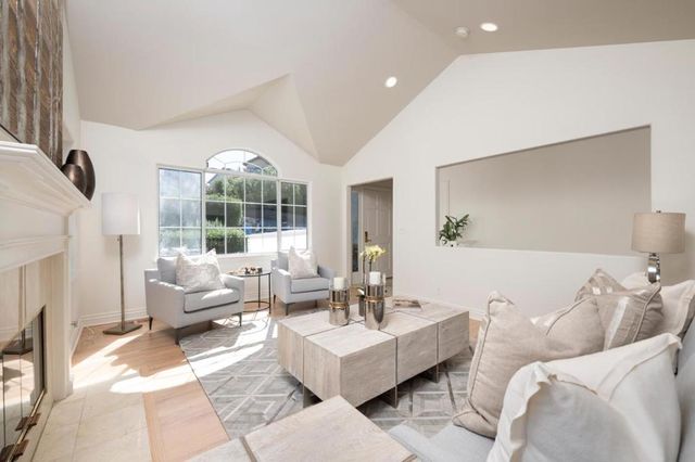 3860 W Naughton Avenue, Belmont, CA 94002