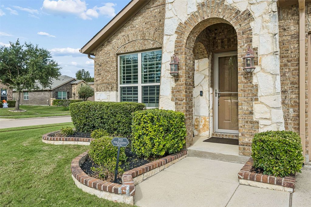 501 Neils Court, Arlington, TX 76002 — photo 4