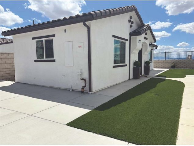 3445 E Ketring Court, San Bernardino, CA 92407