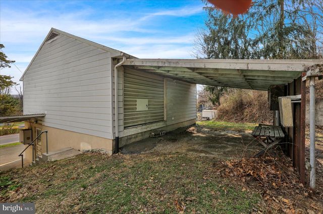 1763 RAMICH RD, Temple, PA 19560