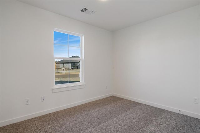 3228 Piney River Drive, Yukon, OK 73099
