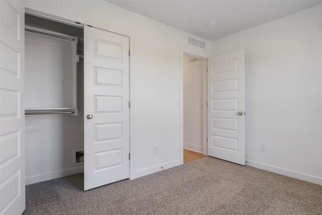 3228 Piney River Drive, Yukon, OK 73099