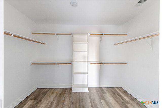 6005 Hamlet Drive, Belton, TX 76513