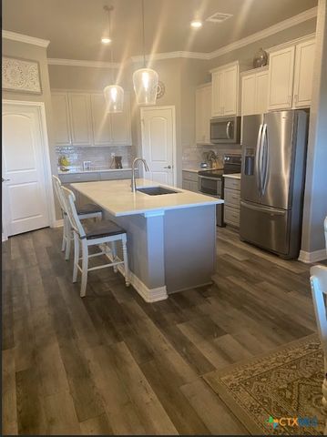 6005 Hamlet Drive, Belton, TX 76513