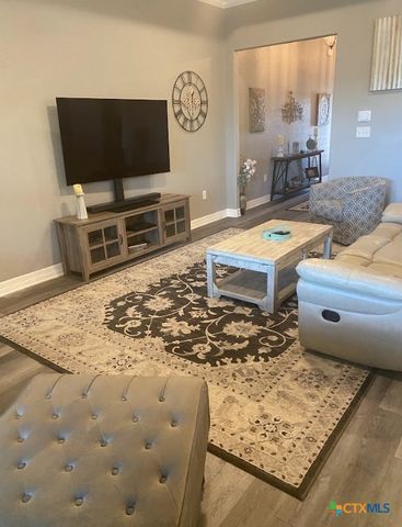 6005 Hamlet Drive, Belton, TX 76513