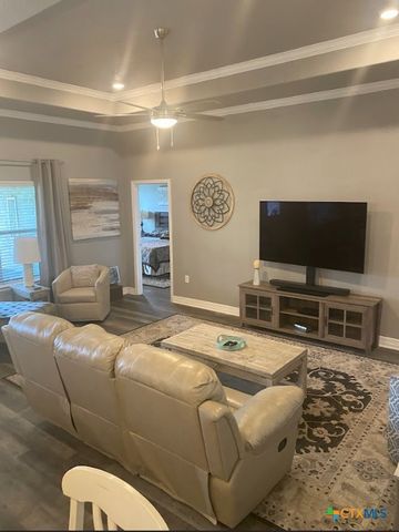 6005 Hamlet Drive, Belton, TX 76513