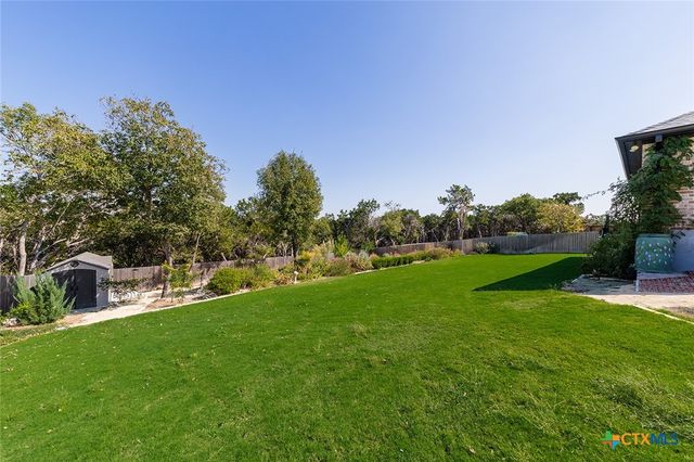 6005 Hamlet Drive, Belton, TX 76513