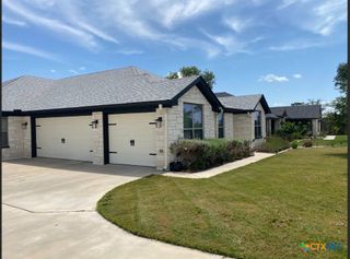 6005 Hamlet Drive, Belton, TX 76513