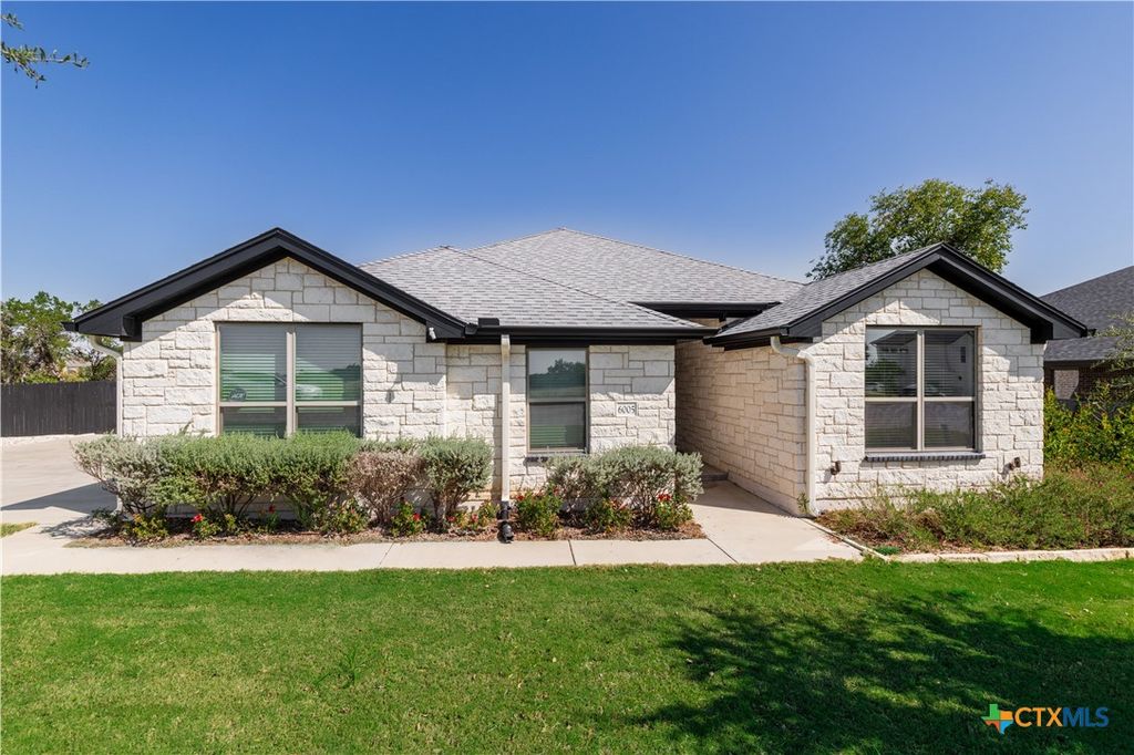 6005 Hamlet Drive, Belton, TX 76513