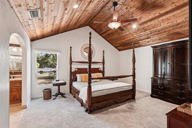 600 SHETLAND, Nokomis, FL 34275