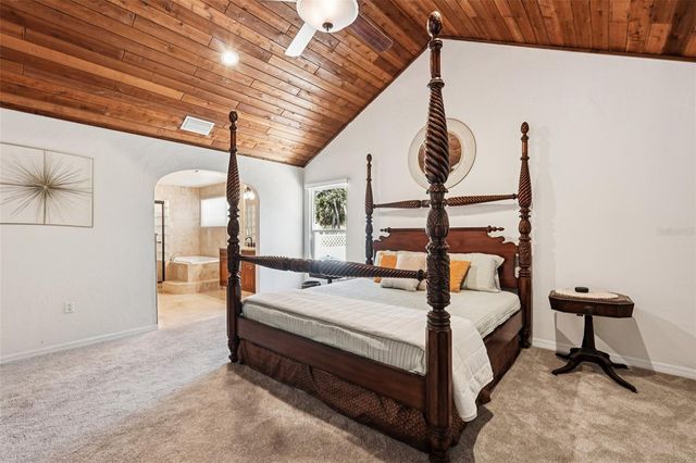 600 SHETLAND, Nokomis, FL 34275