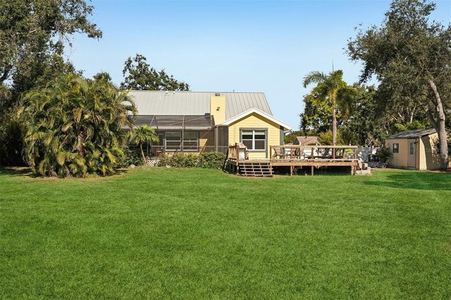 600 SHETLAND, Nokomis, FL 34275