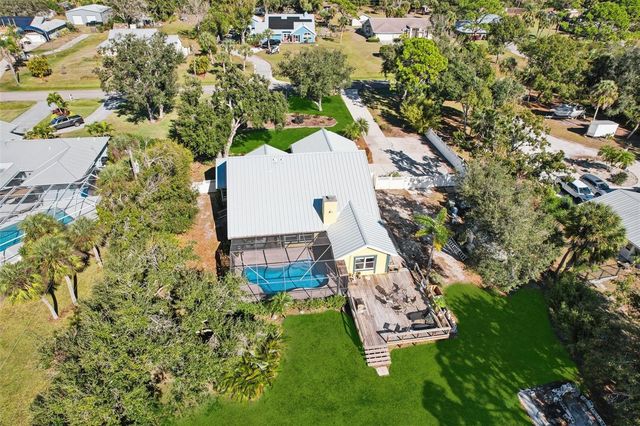 600 SHETLAND, Nokomis, FL 34275