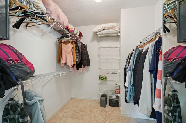 600 SHETLAND, Nokomis, FL 34275