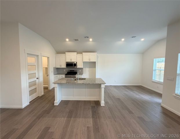 27155 E 109th Street S, Coweta, OK 74429