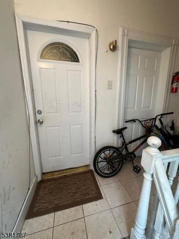 323 N 7Th St, Newark City, NJ 07107