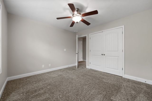 891 Terraceside Cir, Clarksville, TN 37040