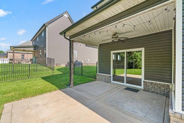 891 Terraceside Cir, Clarksville, TN 37040