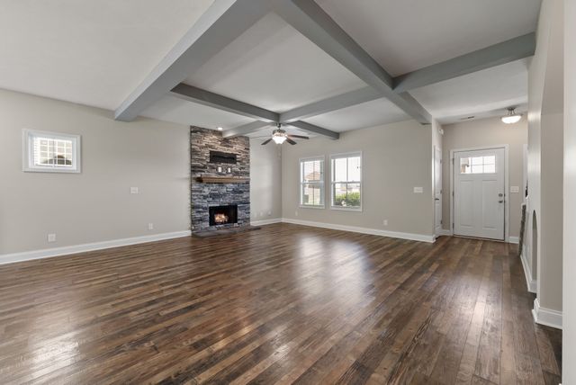 891 Terraceside Cir, Clarksville, TN 37040