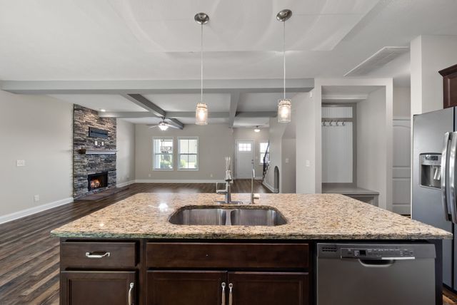 891 Terraceside Cir, Clarksville, TN 37040