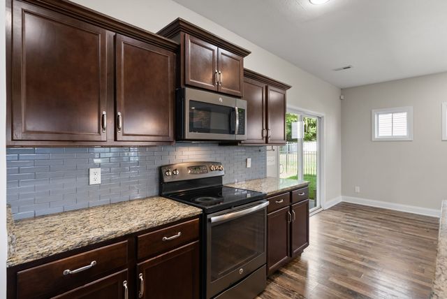 891 Terraceside Cir, Clarksville, TN 37040