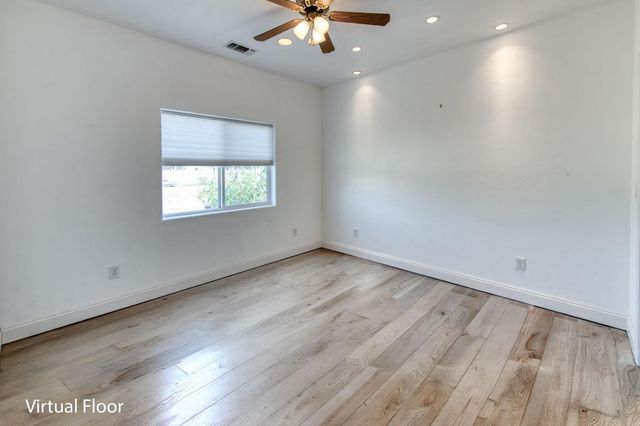 8584 N Madsen Avenue, Clovis, CA 93619