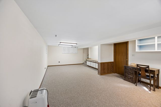 7809 Palm Drive, Orland Park, IL 60462