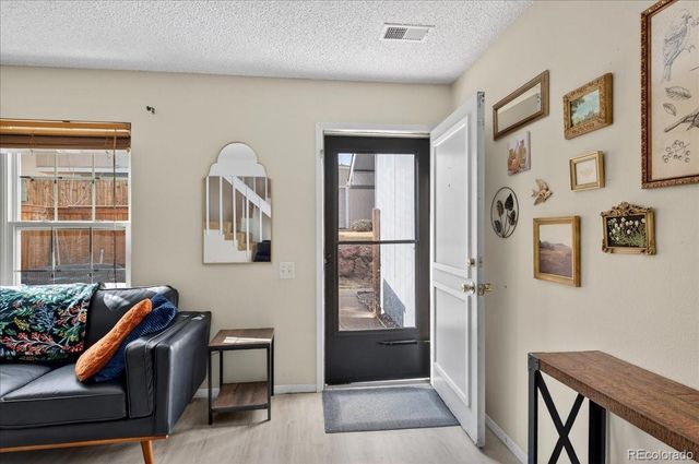 6937 S Knolls Way, Centennial, CO 80122