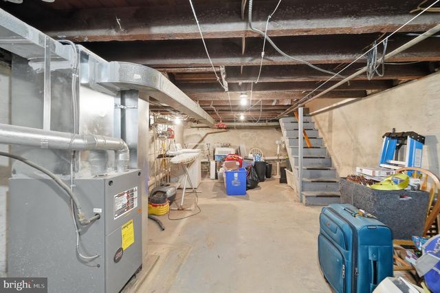 2333 S HUTCHINSON ST, Philadelphia, PA 19148