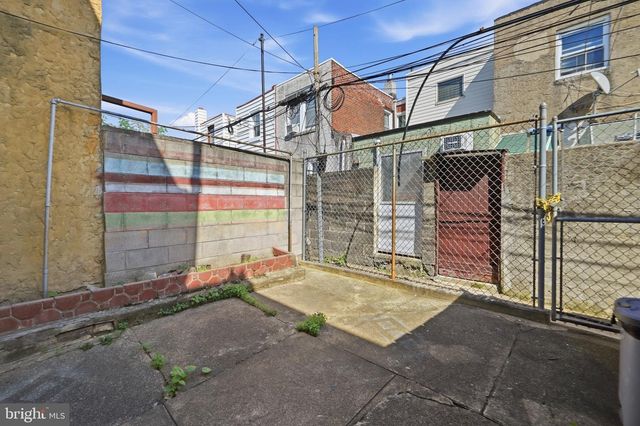 2333 S HUTCHINSON ST, Philadelphia, PA 19148