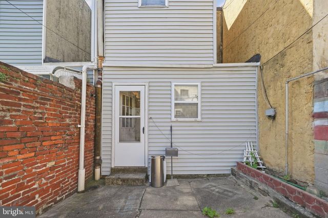 2333 S HUTCHINSON ST, Philadelphia, PA 19148