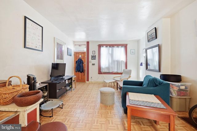2333 S HUTCHINSON ST, Philadelphia, PA 19148