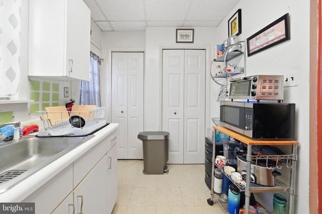 2333 S HUTCHINSON ST, Philadelphia, PA 19148