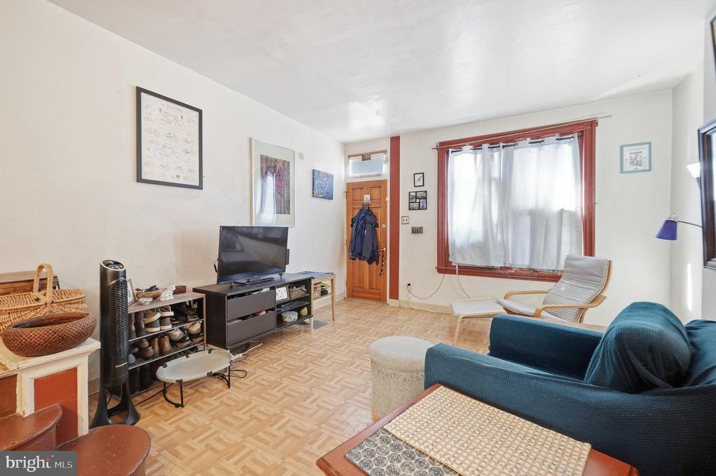 2333 S HUTCHINSON ST, PHILADELPHIA, PA 19148 — photo 4