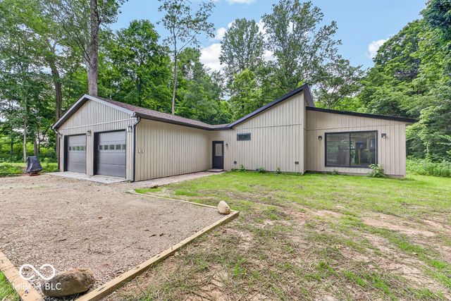 6888 S State Road 44, Martinsville, IN 46151