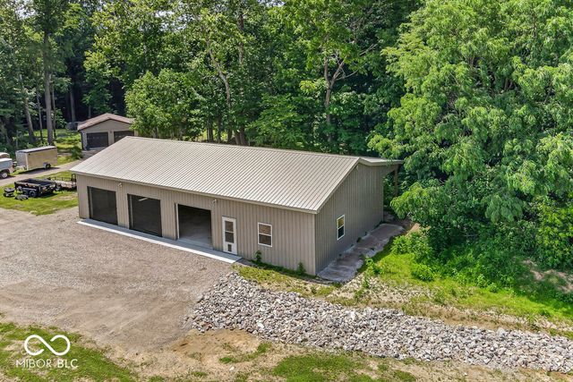 6888 S State Road 44, Martinsville, IN 46151