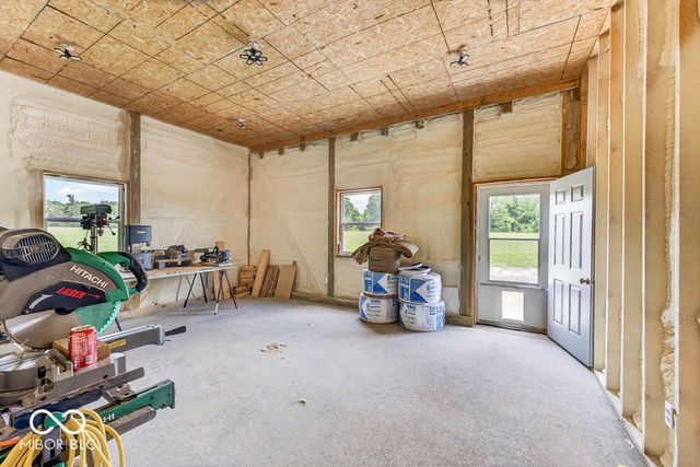 6888 S State Road 44, Martinsville, IN 46151