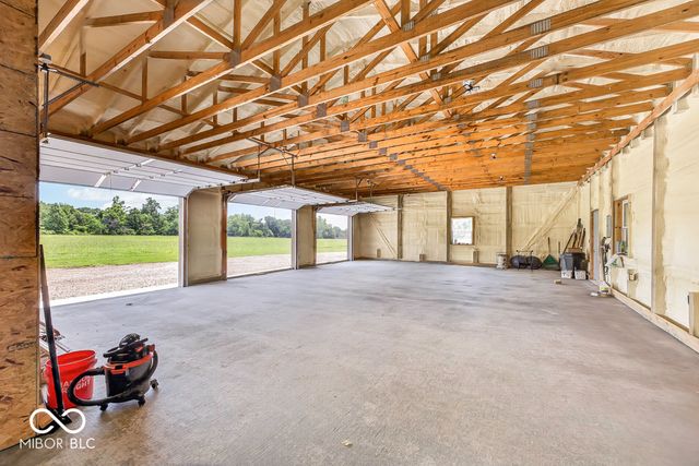 6888 S State Road 44, Martinsville, IN 46151