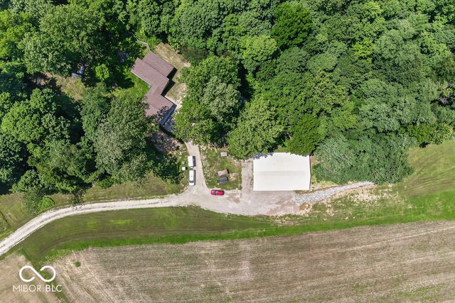 6888 S State Road 44, Martinsville, IN 46151