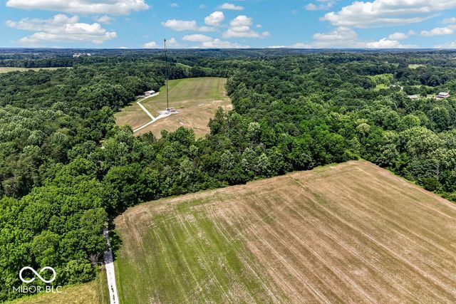 6888 S State Road 44, Martinsville, IN 46151