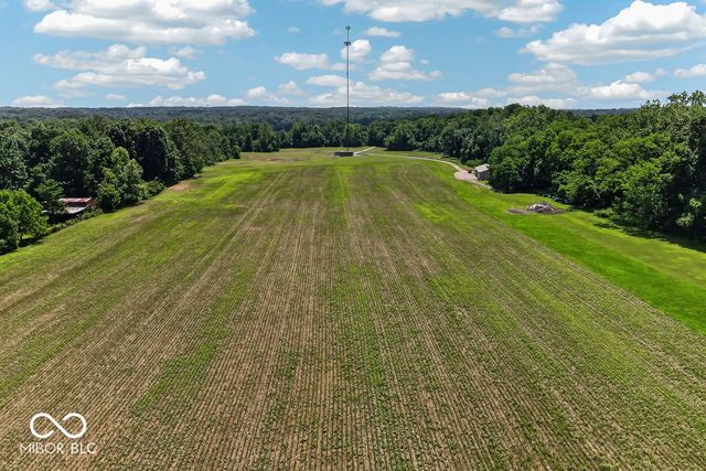 6888 S State Road 44, Martinsville, IN 46151