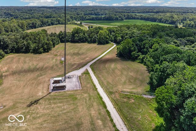 6888 S State Road 44, Martinsville, IN 46151